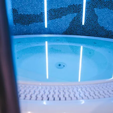 Cella * 滨湖采尔