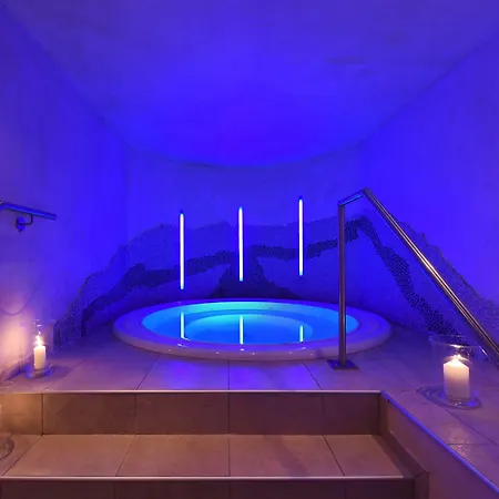 Cella Apartment